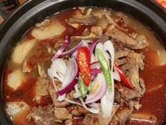 -腩得欢喜·牛腩煲火锅(万庭大厦店)