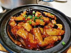 咸鱼鸡粒茄子煲-肥仔文澳门猪骨煲(南京西路店)