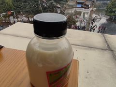 -包整·丝娃娃(一览甲秀楼风景店)