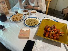 -霄汉牛三鲜湖北砂锅菜(万松园2店)