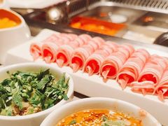 -海底捞火锅鲜切牛肉主题店(长寿路店)