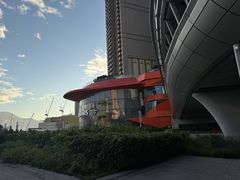 -香港ELEMENTS圆方