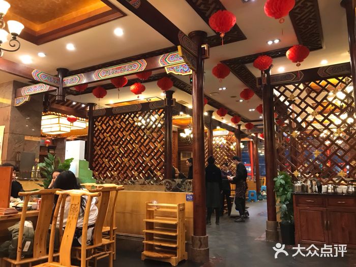 老码头火锅(骡马市店)大堂图片