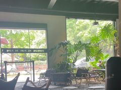 -J Create城市露营咖啡·简餐·宠物(上海动物园店)