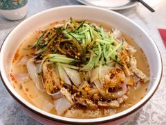 -汗腾格里·风味餐厅(新疆驻京办店)
