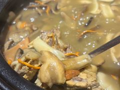 -菌之家·专业纯野生菌火锅·特色炒菌