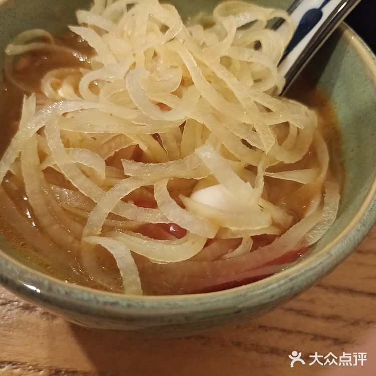 酸啾啾的酸汤小火锅