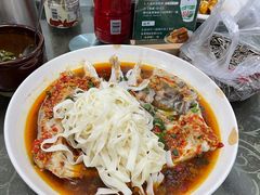 -湖南人家湘菜馆(镇江路店)