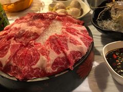 -鲜入围煮花胶鸡海鲜火锅