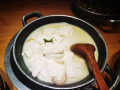土家手掰柴火豆腐-吃饭皇帝大土家民族菜(正大广场店)