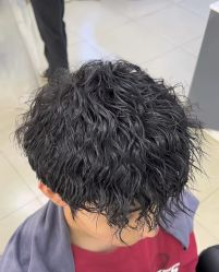 -H·Y HAIR SALON烫发·染发·造型