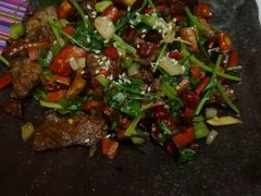 -香巴拉云南餐厅(华莱坞店)