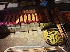 -麦凯伦烧烤·精酿超级工厂店(金桥总店)