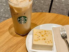 -星巴克臻选(万象前海店)