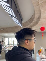 -宫铭烫发染发接发店