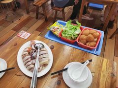 -广味炭炉鸡煲(宝业路分店)