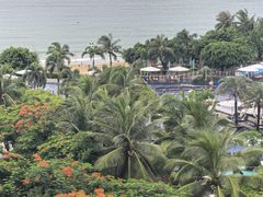 -亚龙湾中心广场