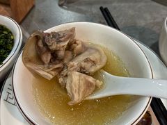 -东记炭炉·海鲜鸡煲(龙华店)