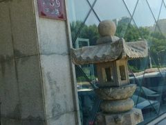 -八府香鸭·啫啫煲(华山路店)