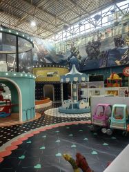 -爱丽丝奇幻乐园