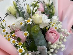 -亭亭鲜花店(中山北路店)