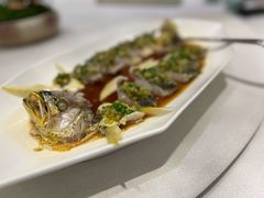 雪菜蒸大黄鱼-世博源公馆·本帮融合菜·主题包厢·江景餐厅
