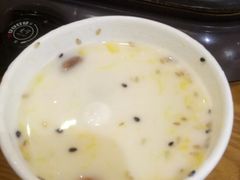 -清真老马家国华牛奶鸡蛋醪糟(正宁路店)