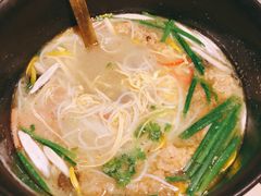 过桥米线-都氏家DUSJOY(翡翠城店)
