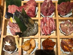 -肉魁屋·烧肉·烧鸟·酒场(高新店)
