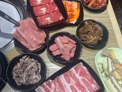 -本家·小顽牛自助烤肉(金润路店)