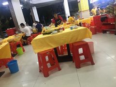 -横河佬炖品店(罗阳一路老店)