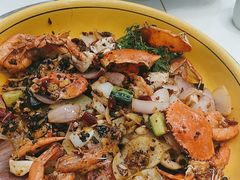 -休记光头香辣蟹干锅(绵竹店)
