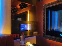 -温莎KTV(珠江路店)