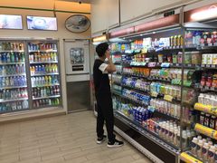 -全家便利店(漕溪北路七店)