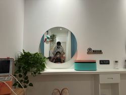 -舒欣头疗·俏丝谧语 白发脱发专业护理 