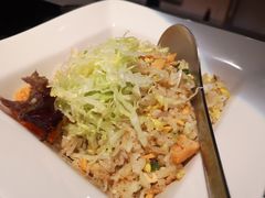 -穹六人间 people 6(岳阳路店)