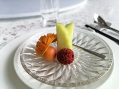 餐前水果-世博源公馆·本帮融合菜·主题包厢·江景餐厅