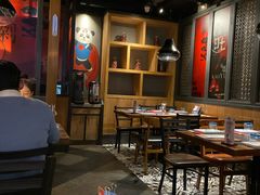 大堂-辣尚瘾·烤鱼·新川菜(交大直营店)