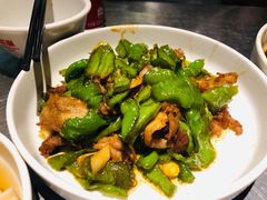 -龙巢盱眙龙虾·牛蛙·烧烤宵夜(八卦岭店)