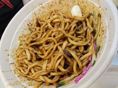 -黑八私房老北京炸酱面