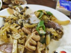 酸菜炒猪大肠-美食店(华贵路店)