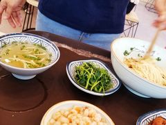 -朱洪元苏式面馆(绿宝广场店)