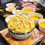 她说这家她从大学就开始吃了，开了七年她就来了七年