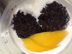 小团圆甜品精选-小团圆糖水铺(襄阳南路店)