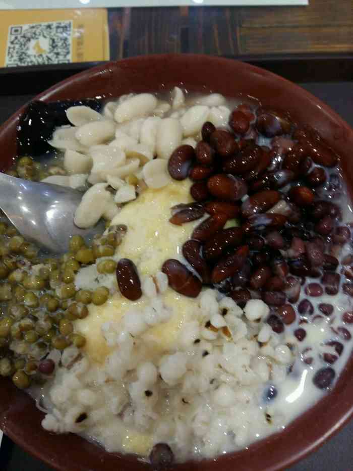 师兄芋圆(龙湖时代天街店)-"其他都不错,就是速度太慢了,有待提高.