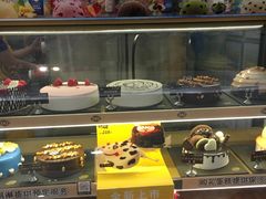 -DQ·蛋糕·冰淇淋(虹口龙之梦店)