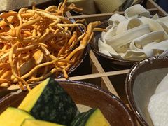 -芈重山老火锅(广州首店)