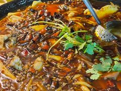 -鸿顺老铁锅美蛙鱼府(解放碑店)