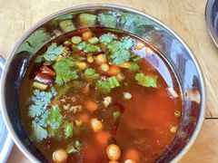 -鸿顺老铁锅美蛙鱼府(解放碑店)