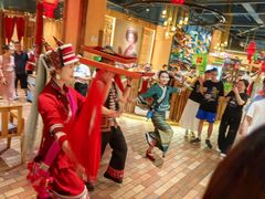 -老滇山寨•云南特色菜•地方菜•民族风情歌舞表演(金碧店)